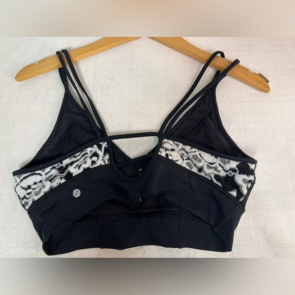 VIMMIA Anthropologie NWT White Flower Black Leggings & Bra (used) Sizes L & M - Picture 14 of 15